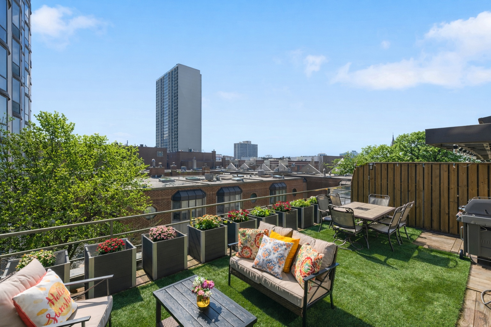 1740 N Clark Street 1734