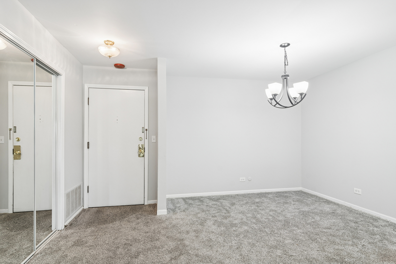 250 W Parliament Place 216