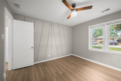 Tiny photo for 7101 W 115th Street, Worth, IL 60482 (MLS # 12776274)