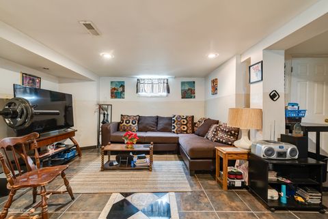 Tiny photo for 526 Bohland Avenue, Bellwood, IL 60104 (MLS # 12469258)