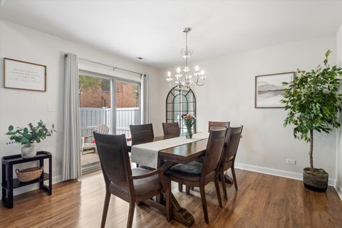 Tiny photo for 118 S Atherton Court, Bloomingdale, IL 60108 (MLS # 12626221)