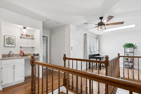 Tiny photo for 118 S Atherton Court, Bloomingdale, IL 60108 (MLS # 12626221)