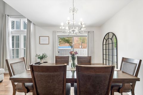 Tiny photo for 118 S Atherton Court, Bloomingdale, IL 60108 (MLS # 12626221)