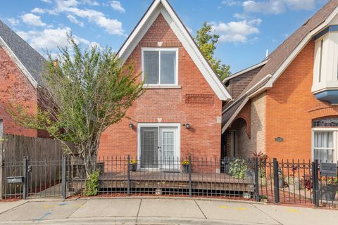 Photo of 1320 S Heath Avenue, Chicago, IL 60608 (MLS # 12506228)