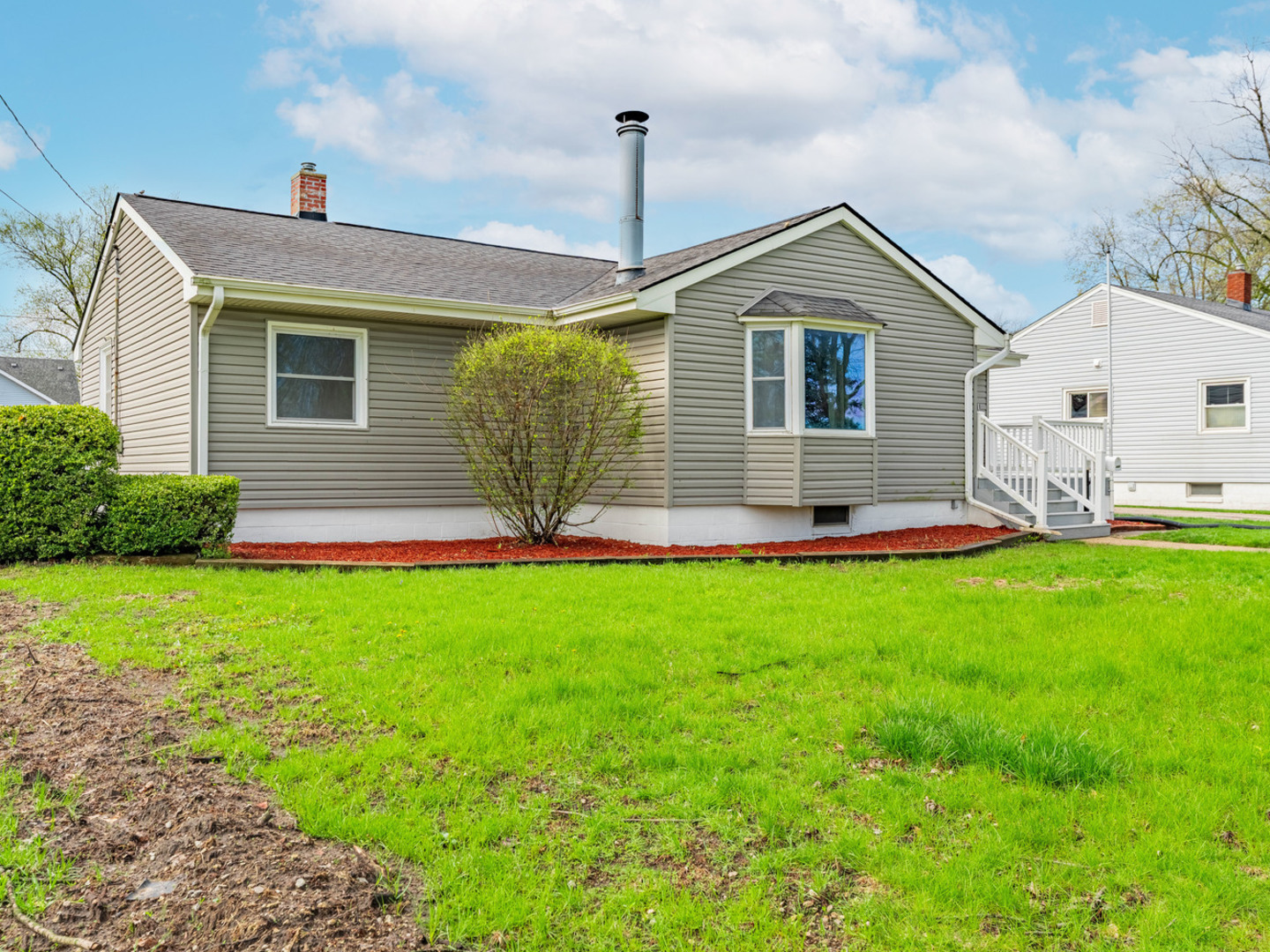 3541 Washington Street