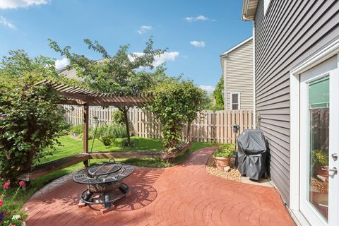 Tiny photo for 306 Orchard Lane, Bloomingdale, IL 60108 (MLS # 12449314)