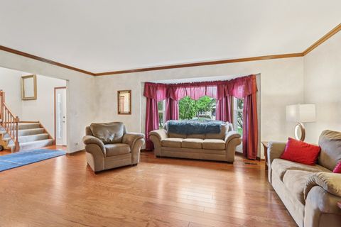 Tiny photo for 306 Orchard Lane, Bloomingdale, IL 60108 (MLS # 12449314)