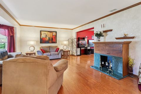 Tiny photo for 306 Orchard Lane, Bloomingdale, IL 60108 (MLS # 12449314)