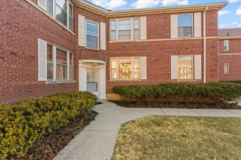 Tiny photo for 1502 Delmont Court #1, Urbana, IL 61801 (MLS # 12584443)