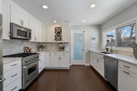 Tiny photo for 242 Aspen Lane, Highland Park, IL 60035 (MLS # 12583560)