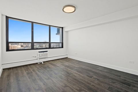 Tiny photo for 8801 W Golf Road #6E, Niles, IL 60714 (MLS # 12547679)