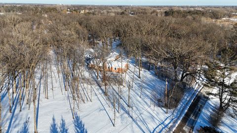 Tiny photo for 26225 N Hickory Road, Mundelein, IL 60060 (MLS # 12556443)