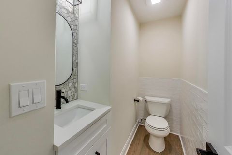 Tiny photo for 26225 N Hickory Road, Mundelein, IL 60060 (MLS # 12556443)