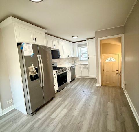 Tiny photo for 2003 S 24th Avenue, Broadview, IL 60155 (MLS # 12495567)