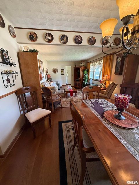 Tiny photo for 411 SUNSET Drive, Centralia, IL 62801 (MLS # EB459422)