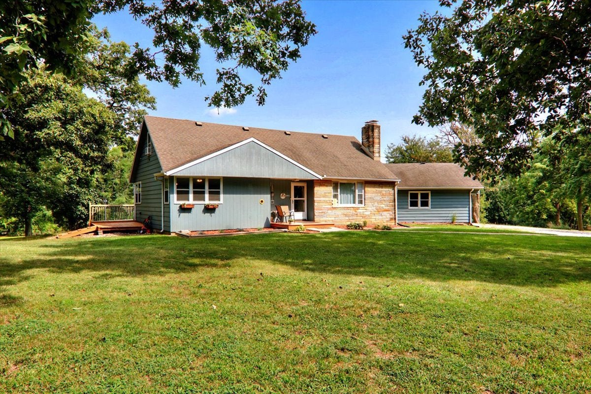 8485 N 2300 East Road