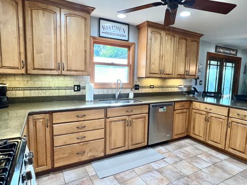 Tiny photo for 177 Cardinal Drive, Bloomingdale, IL 60108 (MLS # 12496765)