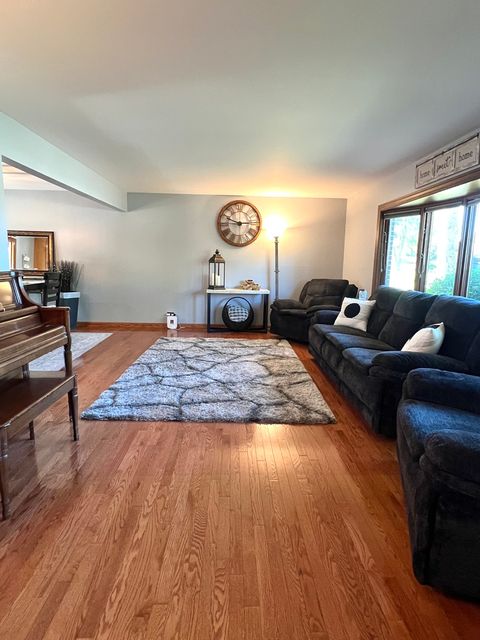 Tiny photo for 177 Cardinal Drive, Bloomingdale, IL 60108 (MLS # 12496765)