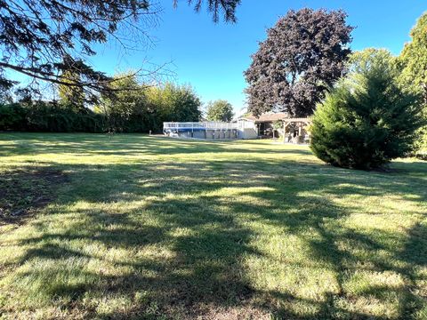 Tiny photo for 177 Cardinal Drive, Bloomingdale, IL 60108 (MLS # 12496765)