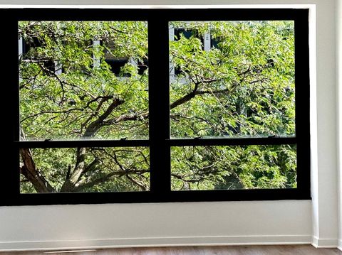 Tiny photo for 5050 S East End Avenue #4B, Chicago, IL 60615 (MLS # 12484730)