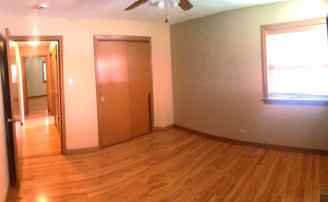 Tiny photo for 10351 Dickens Street #1E, Westchester, IL 60154 (MLS # 12673990)