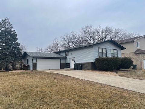 Photo of 18830 Cedar Avenue, Country Club Hills, IL 60478 (MLS # 12567516)
