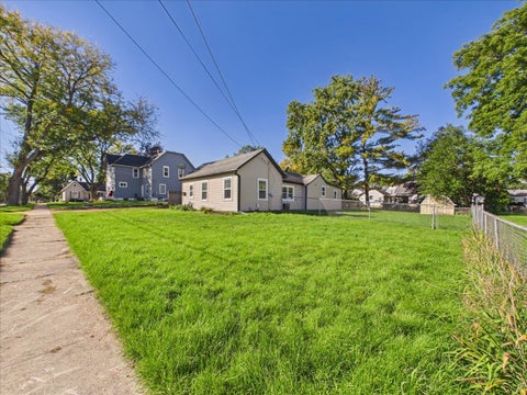 Tiny photo for 1027 Garfield Avenue, Belvidere, IL 61008 (MLS # 12779716)