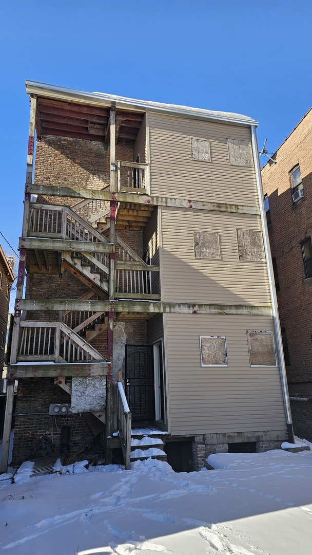 5319 S Calumet Avenue