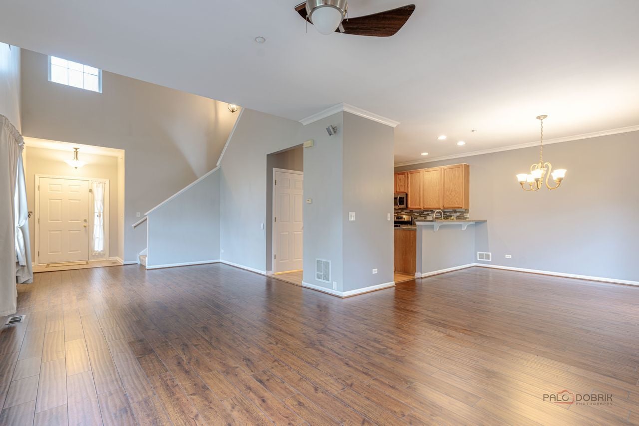 1880 Maureen Drive 1880