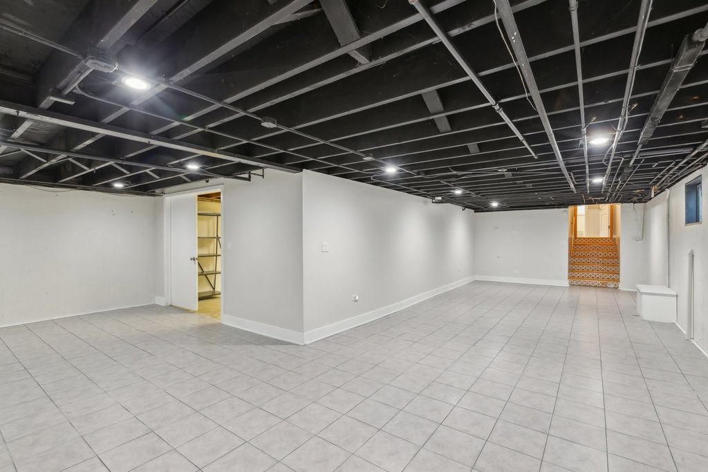 listing image 55
