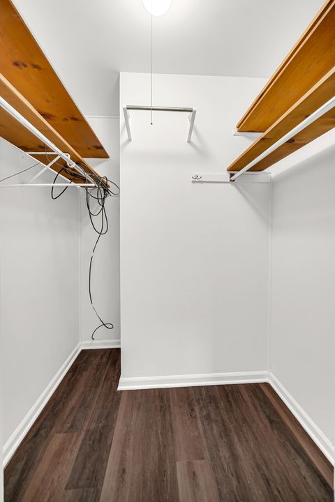 Tiny photo for 1501 Plymouth Place #2W, Glenview, IL 60025 (MLS # 12536555)