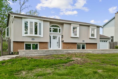 Tiny photo for 2824 Jonquil Lane, Woodridge, IL 60517 (MLS # 12626594)