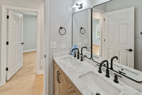 Tiny photo for 2824 Jonquil Lane, Woodridge, IL 60517 (MLS # 12626594)
