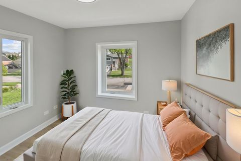 Tiny photo for 2824 Jonquil Lane, Woodridge, IL 60517 (MLS # 12626594)