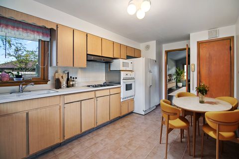 Tiny photo for 9010 S 84th Avenue, Hickory Hills, IL 60457 (MLS # 12506020)