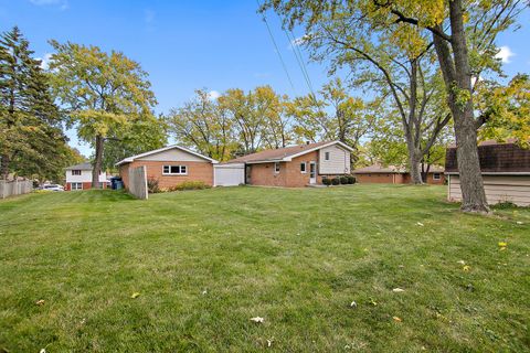 Tiny photo for 9010 S 84th Avenue, Hickory Hills, IL 60457 (MLS # 12506020)