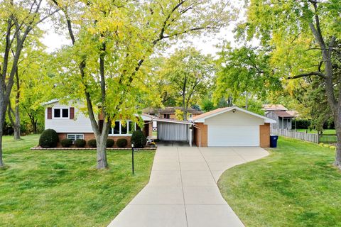 Tiny photo for 9010 S 84th Avenue, Hickory Hills, IL 60457 (MLS # 12506020)
