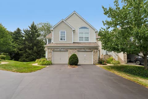 Photo of 2986 Waters Edge Circle, Aurora, IL 60504 (MLS # 12739916)