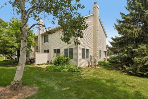 Tiny photo for 2986 Waters Edge Circle, Aurora, IL 60504 (MLS # 12739916)