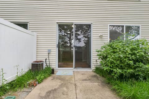 Tiny photo for 2986 Waters Edge Circle, Aurora, IL 60504 (MLS # 12739916)