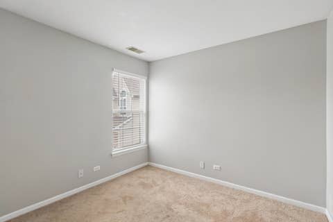 Tiny photo for 2986 Waters Edge Circle, Aurora, IL 60504 (MLS # 12739916)