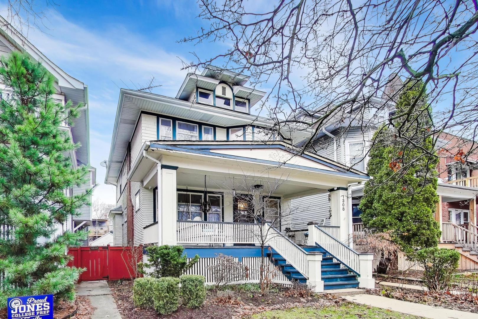 1308 W Glenlake Avenue