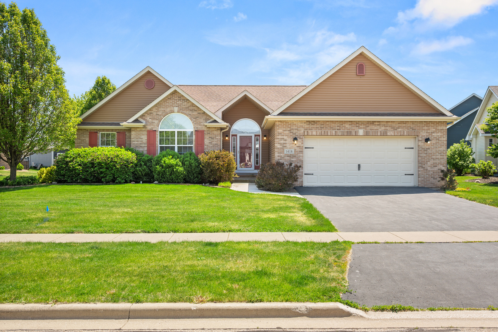1418 Beach Lane
