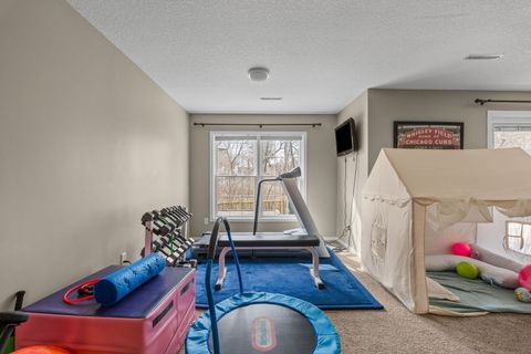 Tiny photo for 722 24th Avenue Court, Moline, IL 61265 (MLS # 12598978)