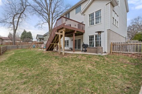 Tiny photo for 722 24th Avenue Court, Moline, IL 61265 (MLS # 12598978)