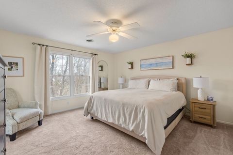 Tiny photo for 722 24th Avenue Court, Moline, IL 61265 (MLS # 12598978)