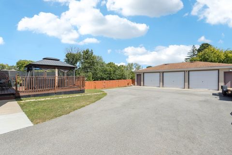 Tiny photo for 715 Fuller Road, Gurnee, IL 60031 (MLS # 12459615)