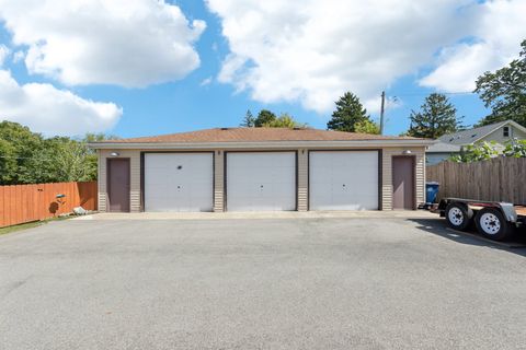 Tiny photo for 715 Fuller Road, Gurnee, IL 60031 (MLS # 12459615)