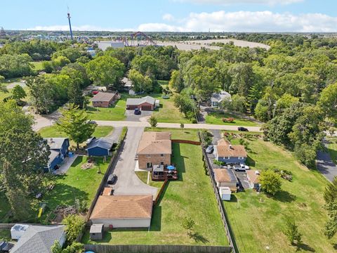Tiny photo for 715 Fuller Road, Gurnee, IL 60031 (MLS # 12459615)