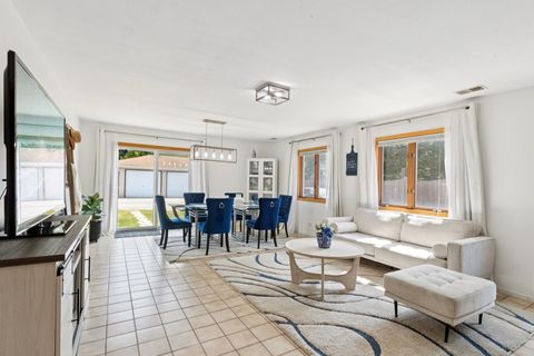 Tiny photo for 715 Fuller Road, Gurnee, IL 60031 (MLS # 12459615)